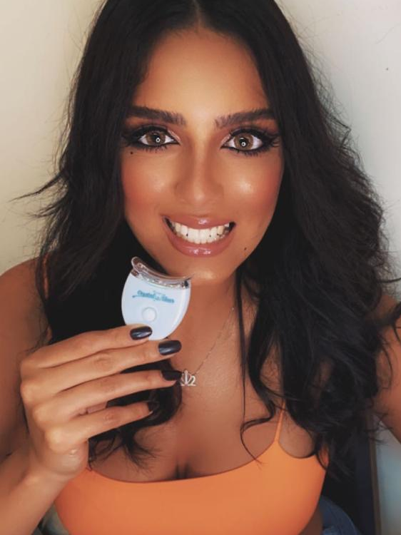 Miss Arab Word using Crystal Clear Teeth Whitening